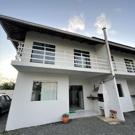 Condominio Serra Da Saudade Piçarras Eksteriør bilde