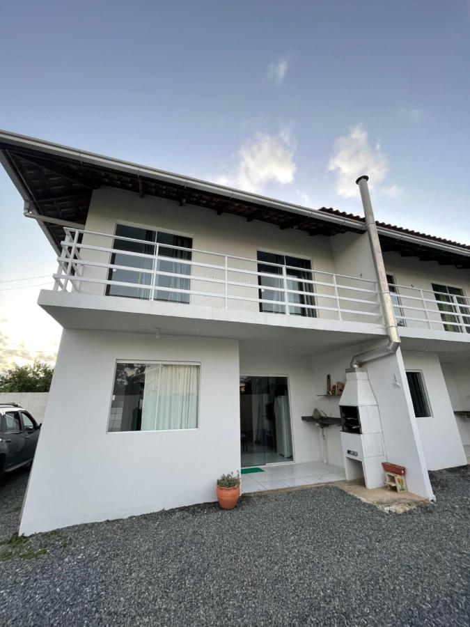 Condominio Serra Da Saudade Piçarras Eksteriør bilde