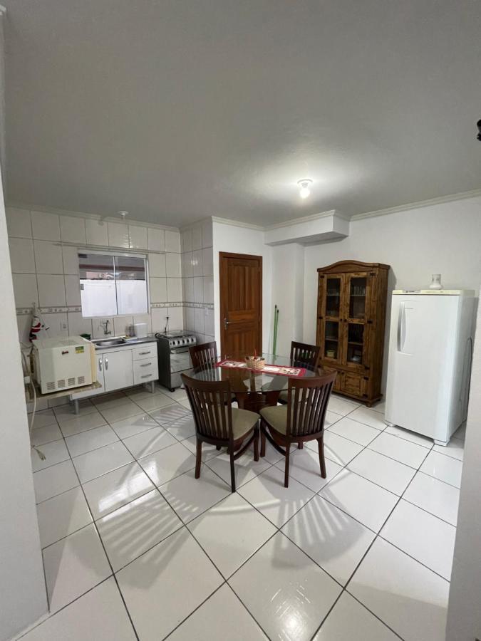 Condominio Serra Da Saudade Piçarras Eksteriør bilde
